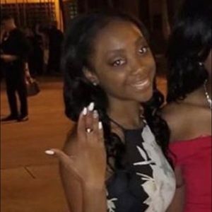 Meet your Posher, Mekella